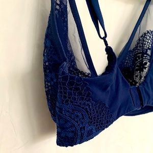 Victoria's Secret Unlined Demi Bra 32DDD